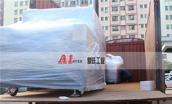 5米隧道式烘干爐出場 5米隧道式烘干爐出場